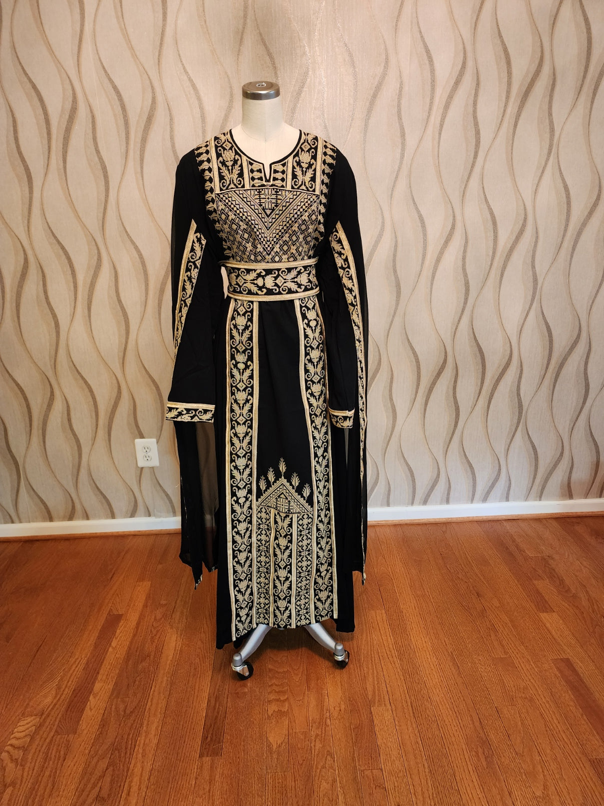 Palestinian Embroidered Thobe