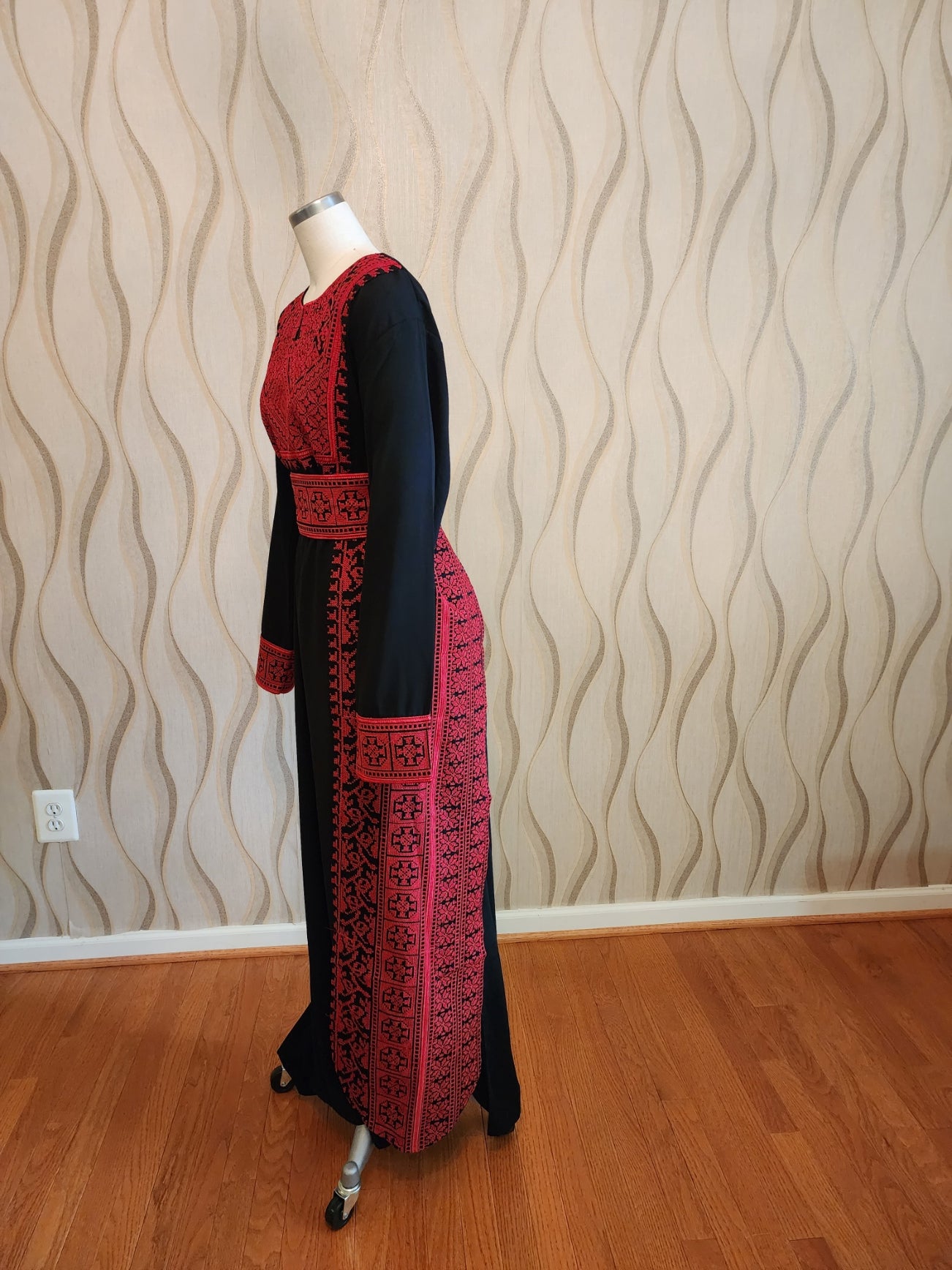 Palestinian Embroidered Thobe