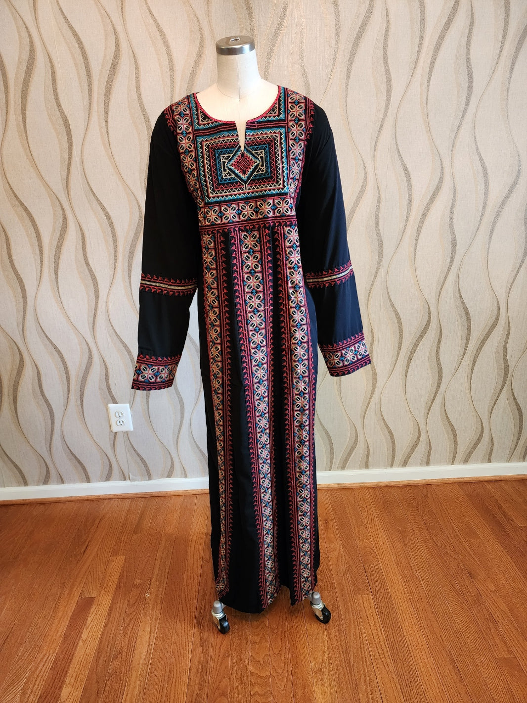 Palestinian Embroidered Thobe