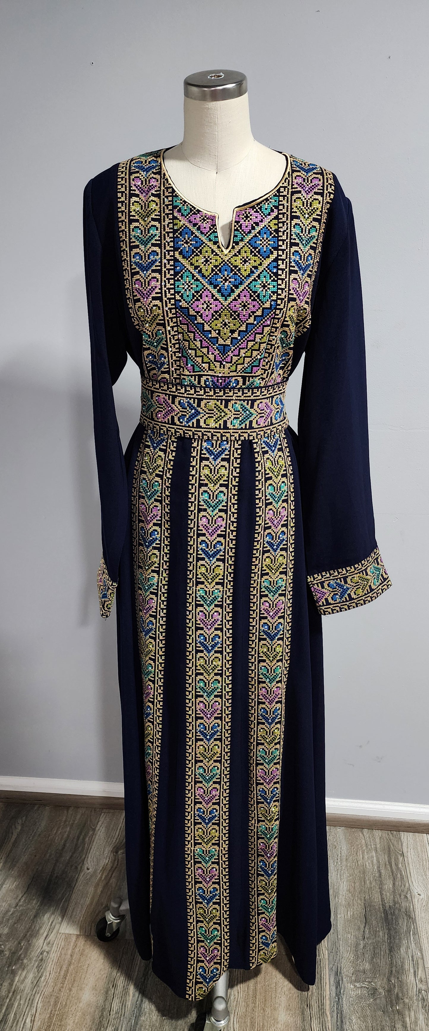 Palestinian Embroidered Thobe
