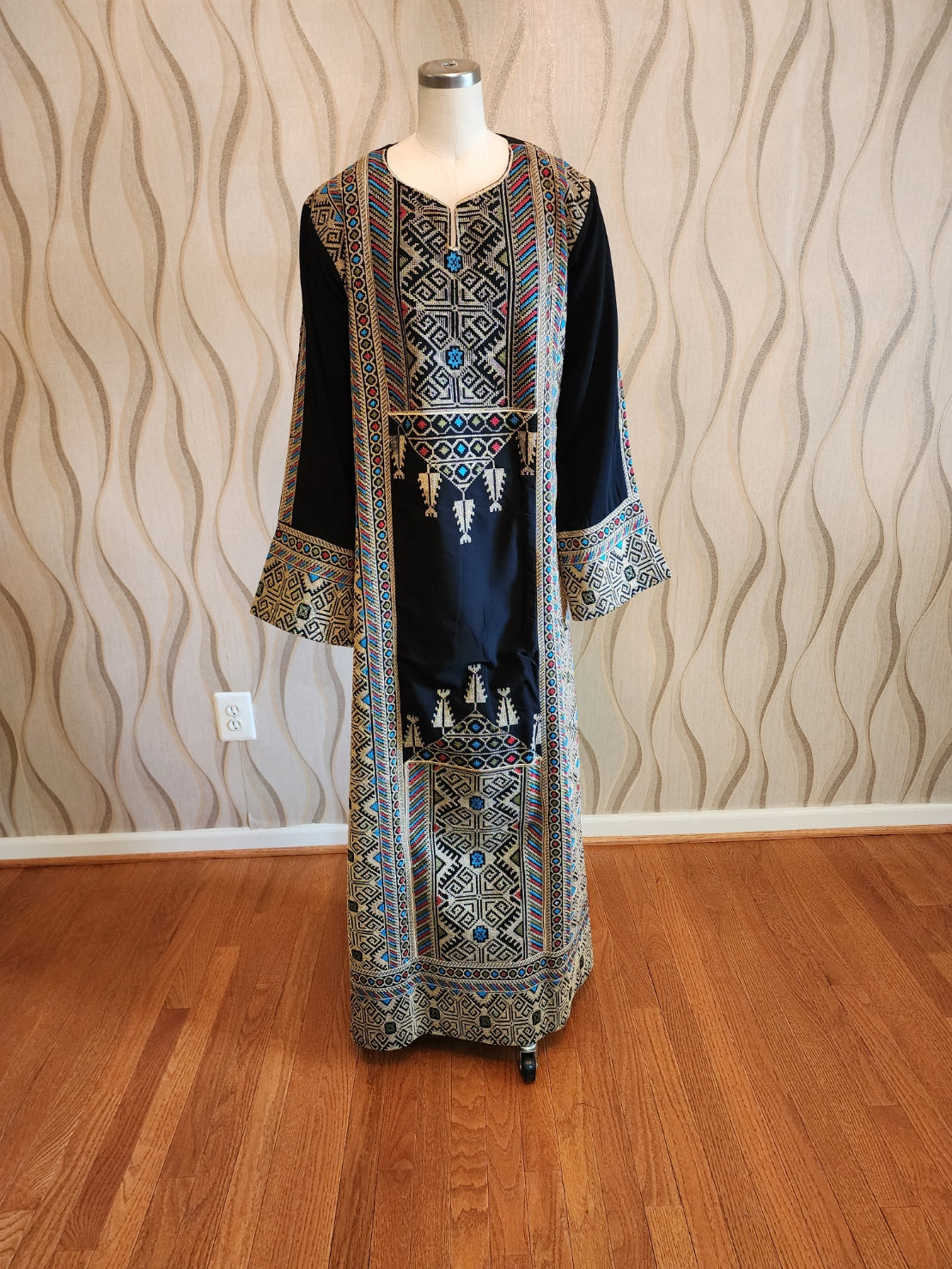 Palestinian Embroidered Thobe