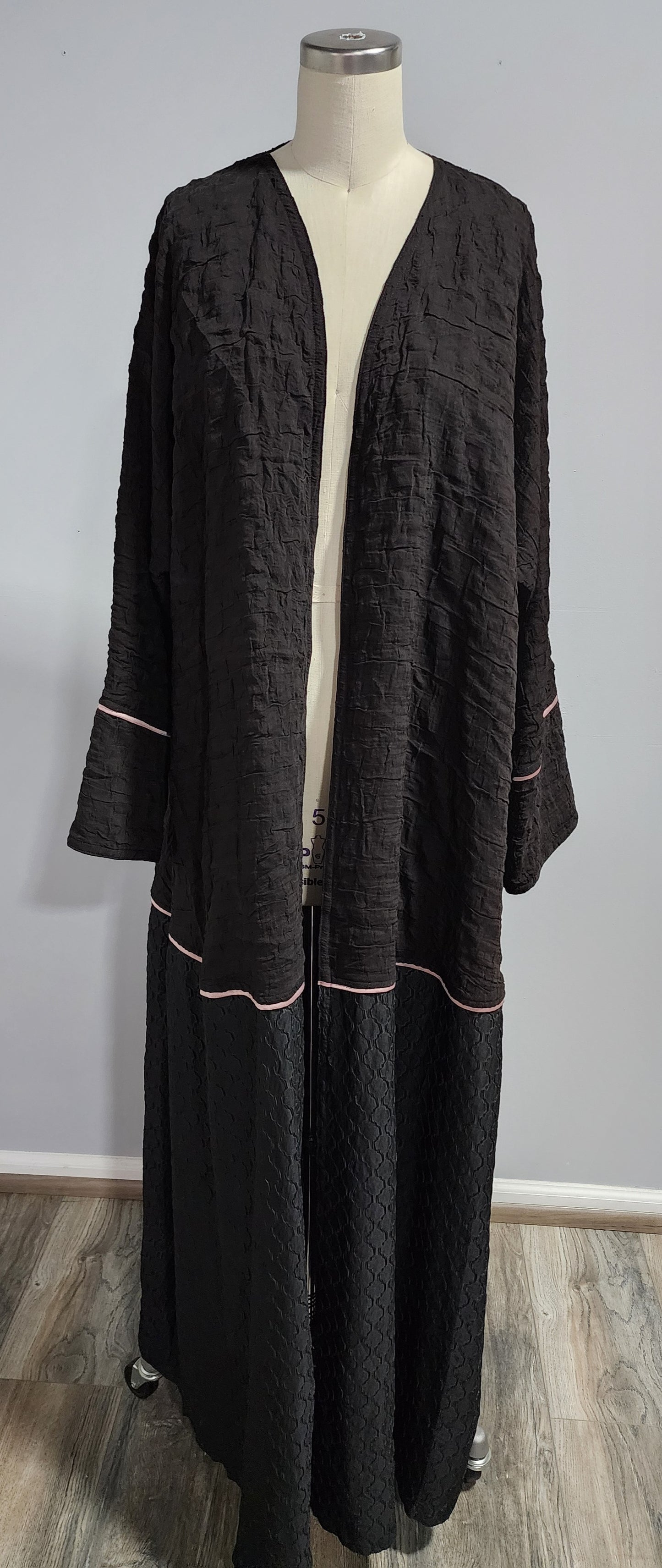 Khaleeji Style Bisht